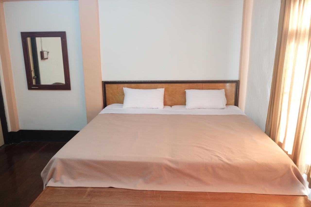 Manilath Guesthouse Бан Хоуейсай Екстериор снимка